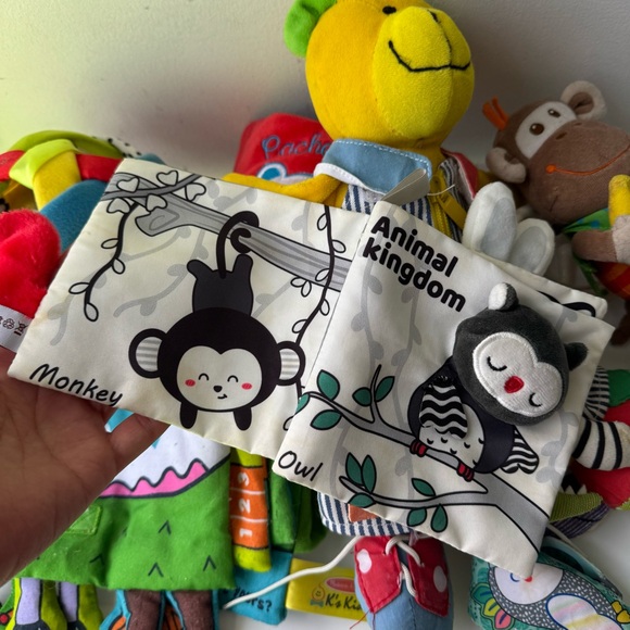 Baby infant soft toy lot peekaboo book black white high contrast sensory - Picture 6 of 12